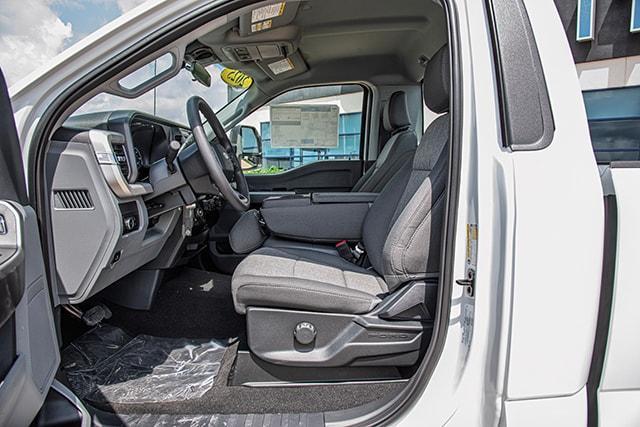 new 2025 Ford F-350 car, priced at $53,594