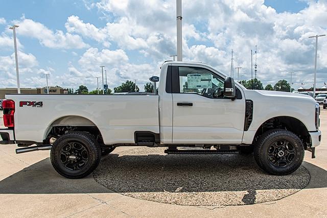 new 2025 Ford F-350 car, priced at $53,594