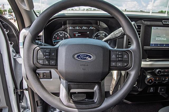 new 2025 Ford F-350 car, priced at $53,594