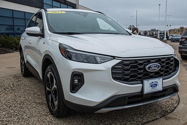 new 2025 Ford Escape car, priced at $36,150