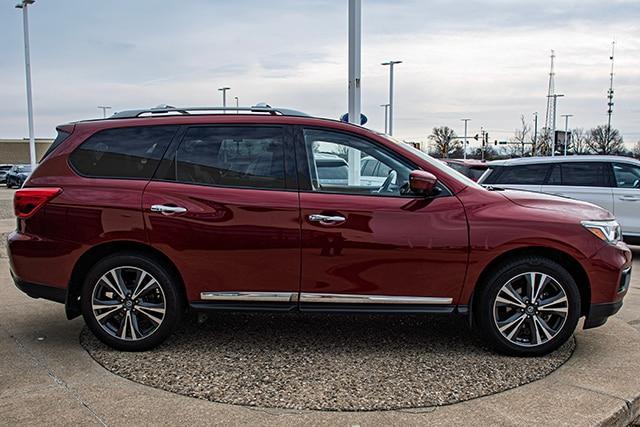 used 2020 Nissan Pathfinder car, priced at $26,746