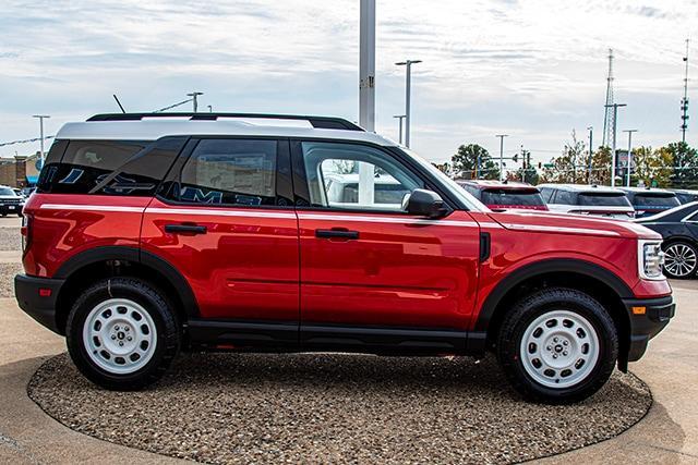 new 2024 Ford Bronco Sport car, priced at $35,275