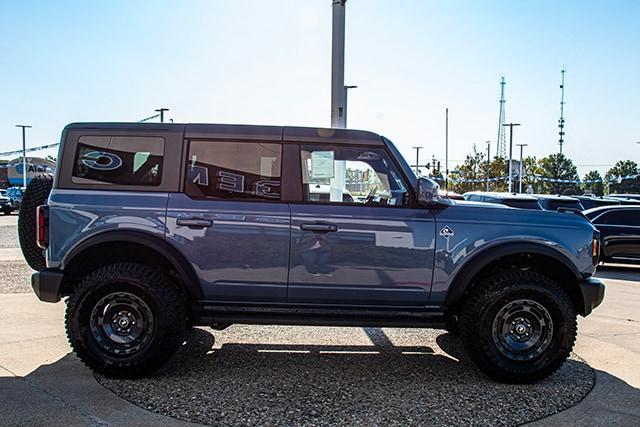 new 2024 Ford Bronco car, priced at $56,927