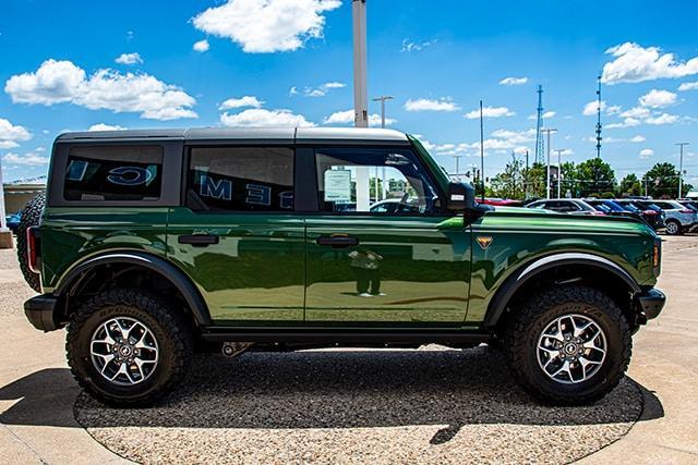 new 2024 Ford Bronco car, priced at $61,487