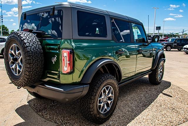 new 2024 Ford Bronco car, priced at $61,487