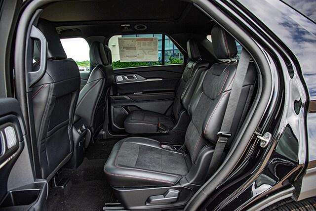 new 2025 Ford Explorer car, priced at $56,694
