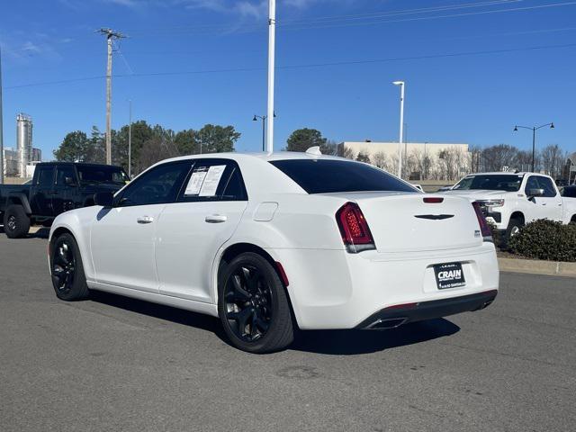 used 2021 Chrysler 300 car, priced at $21,985