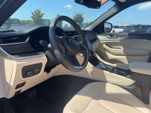 used 2023 Jeep Grand Cherokee car, priced at $35,725