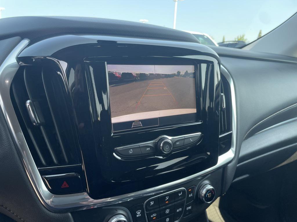 used 2020 Chevrolet Traverse car, priced at $17,500