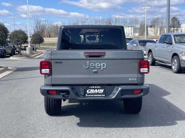 used 2021 Jeep Gladiator car, priced at $31,400