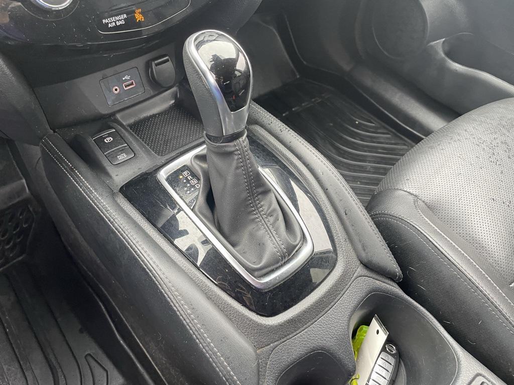 used 2020 Nissan Rogue car, priced at $15,000