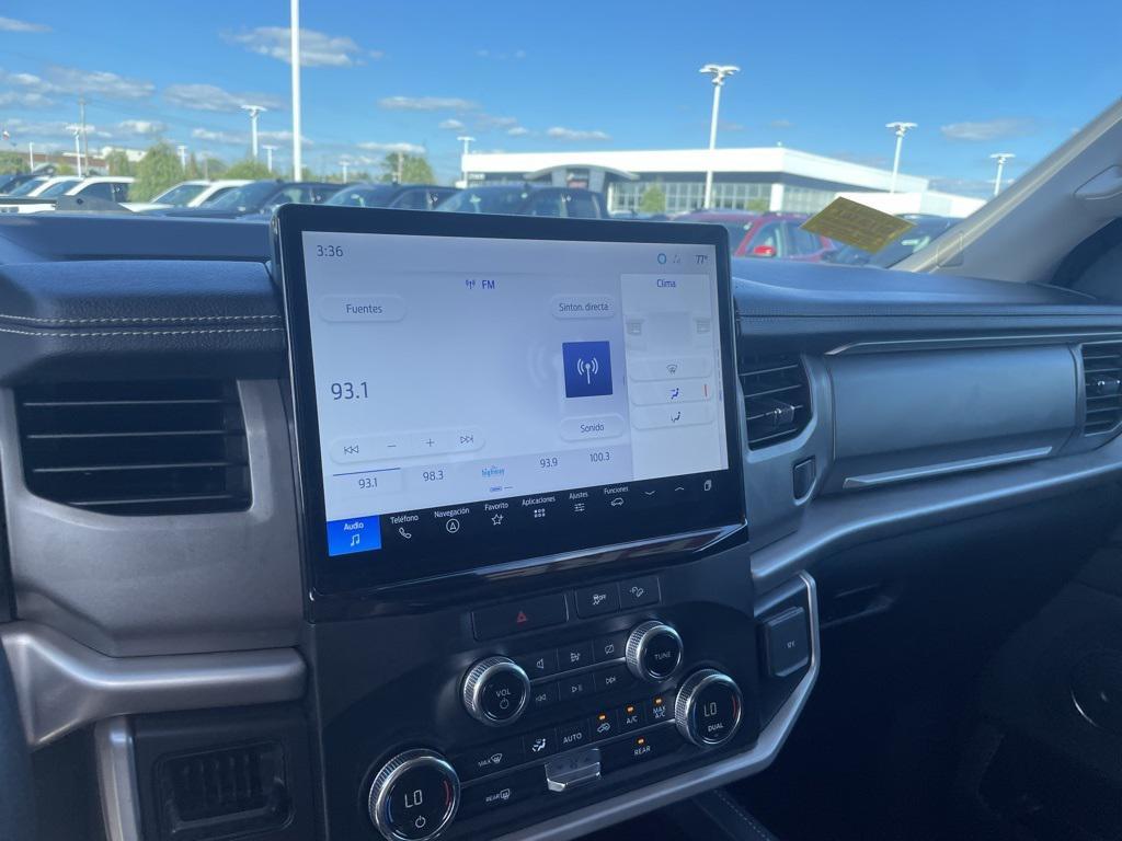 used 2022 Ford Expedition car, priced at $37,400