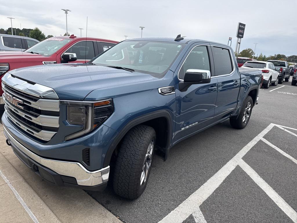 used 2024 GMC Sierra 1500 car, priced at $41,466