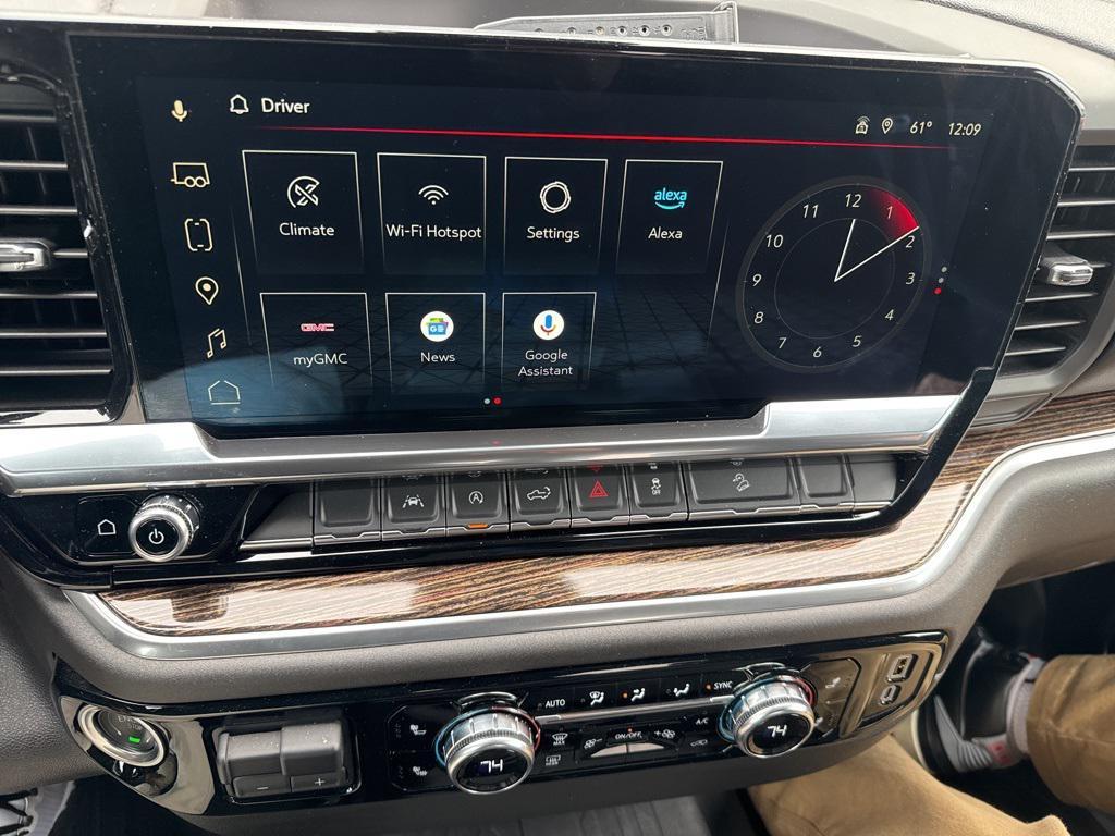 used 2024 GMC Sierra 1500 car, priced at $41,466