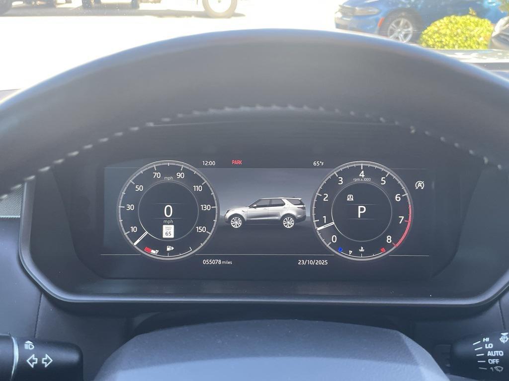 used 2020 Land Rover Discovery car, priced at $27,500