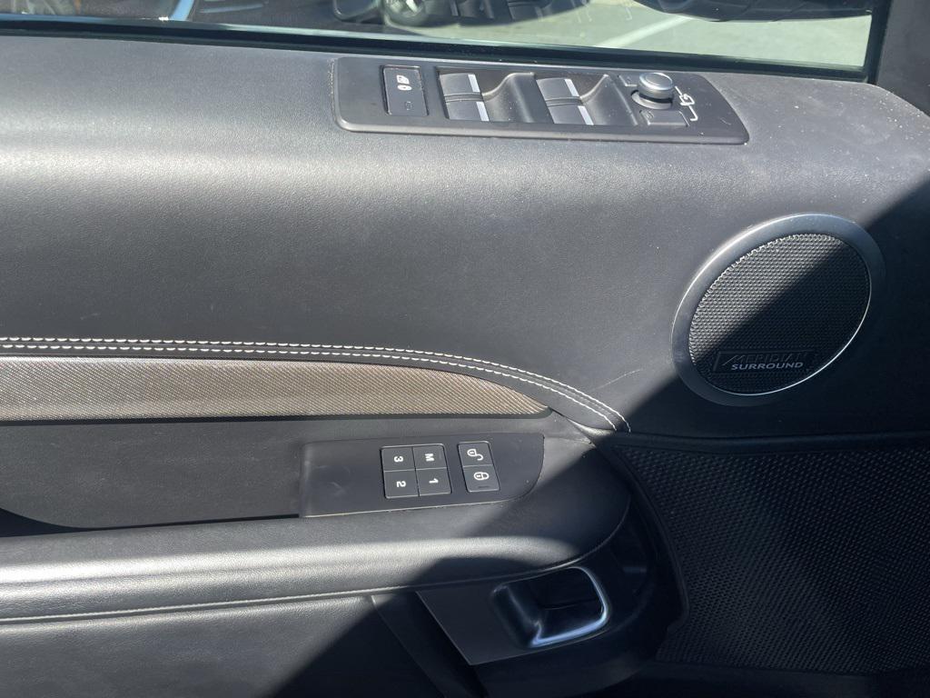 used 2020 Land Rover Discovery car, priced at $27,500