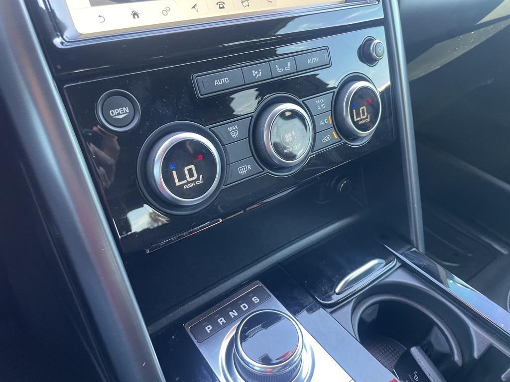 used 2020 Land Rover Discovery car, priced at $27,500