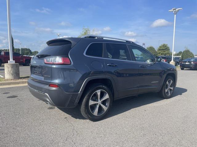 used 2019 Jeep Cherokee car, priced at $18,404