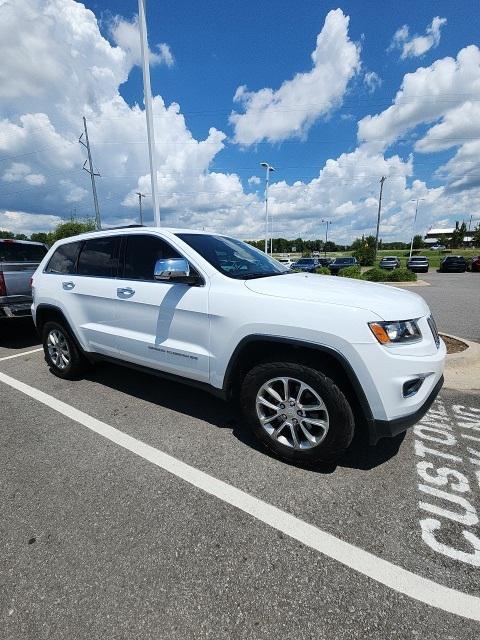 used 2016 Jeep Grand Cherokee car, priced at $15,000