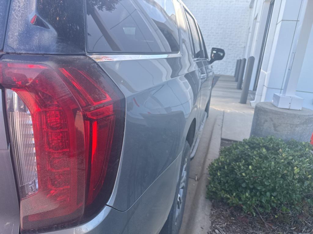 used 2024 GMC Yukon XL car, priced at $55,957