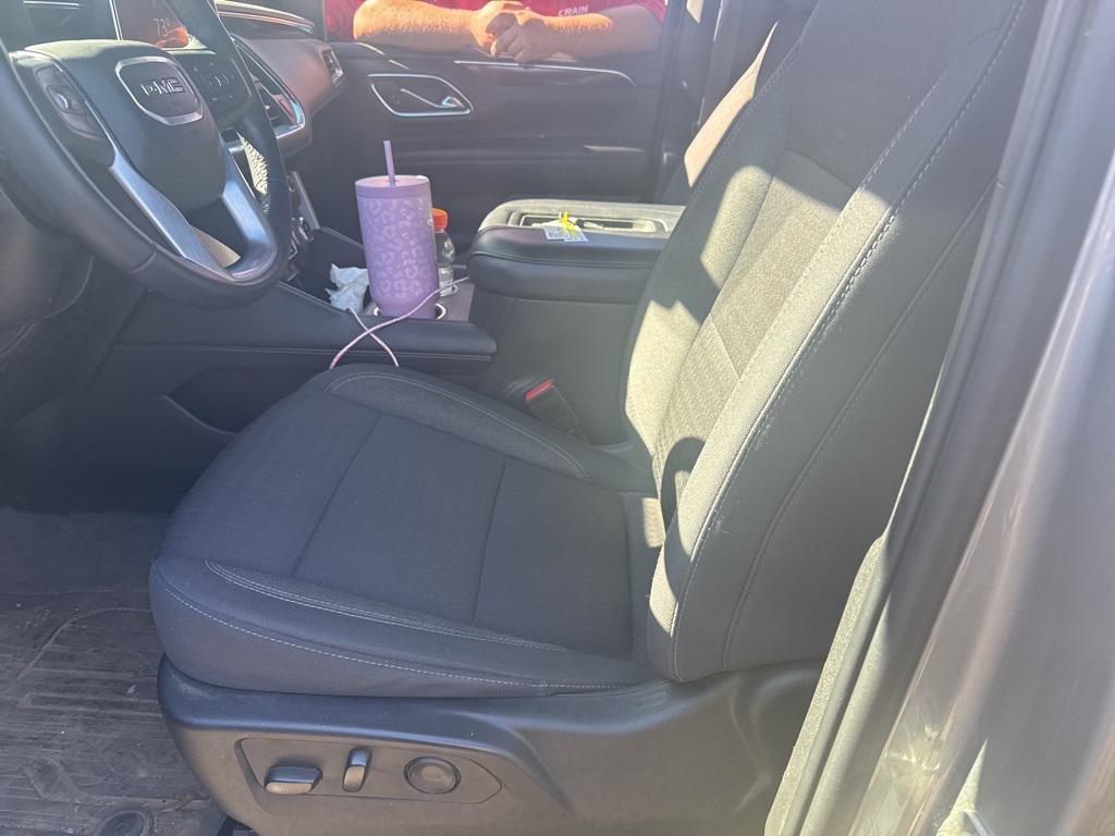 used 2024 GMC Yukon XL car, priced at $55,957