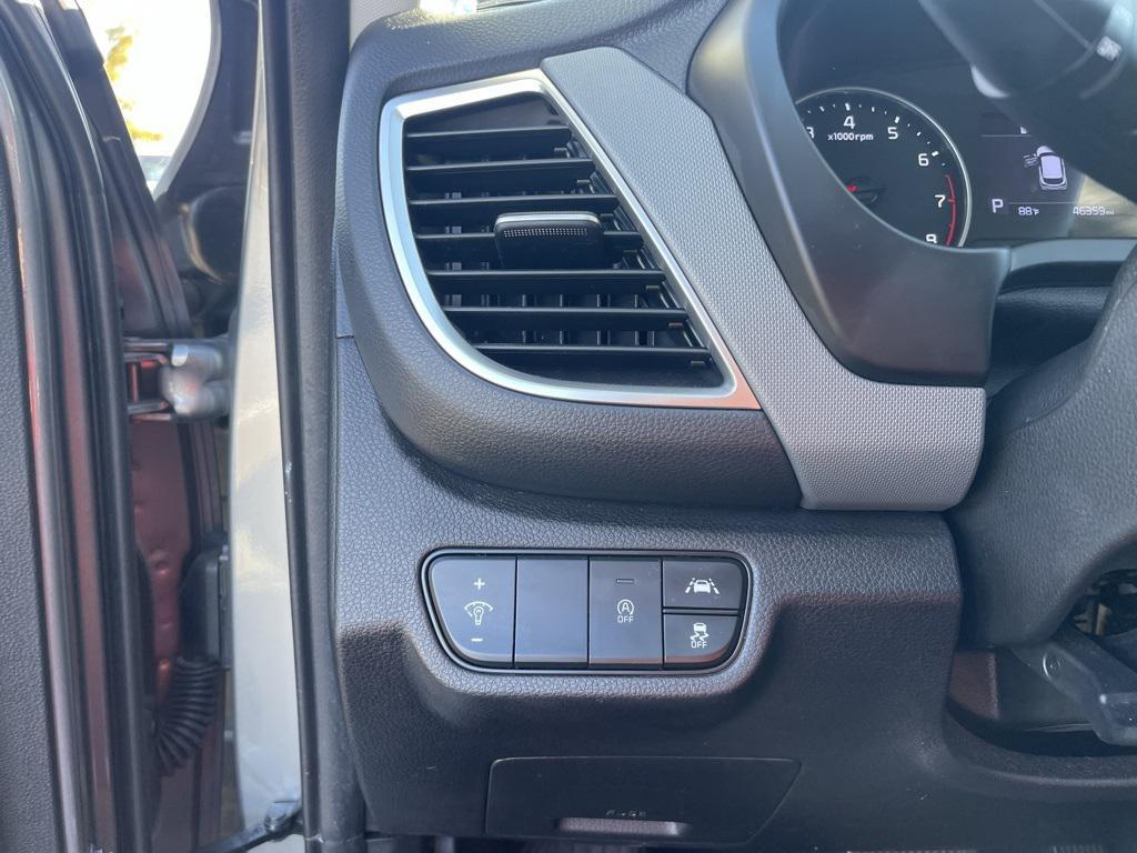 used 2023 Kia Seltos car, priced at $18,640