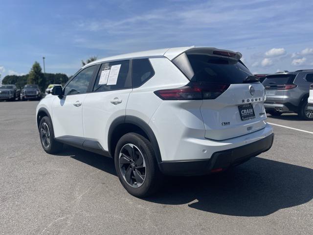 used 2024 Nissan Rogue car, priced at $26,996