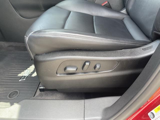 used 2021 Cadillac XT4 car, priced at $28,930