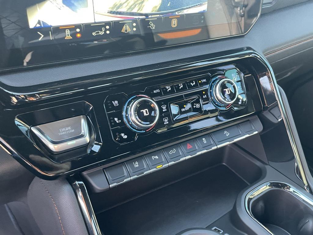 used 2025 GMC Sierra 2500 car, priced at $77,646