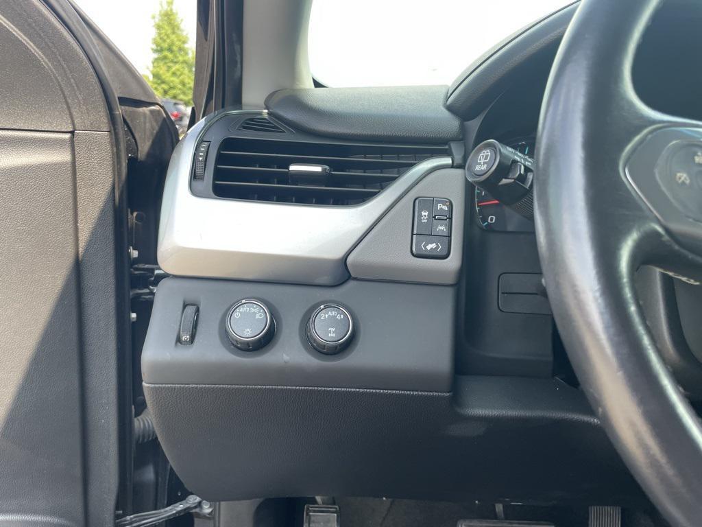used 2018 Chevrolet Suburban car, priced at $23,250