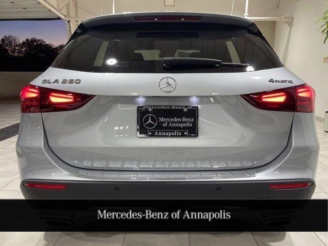 new 2025 Mercedes-Benz GLA 250 car, priced at $51,495