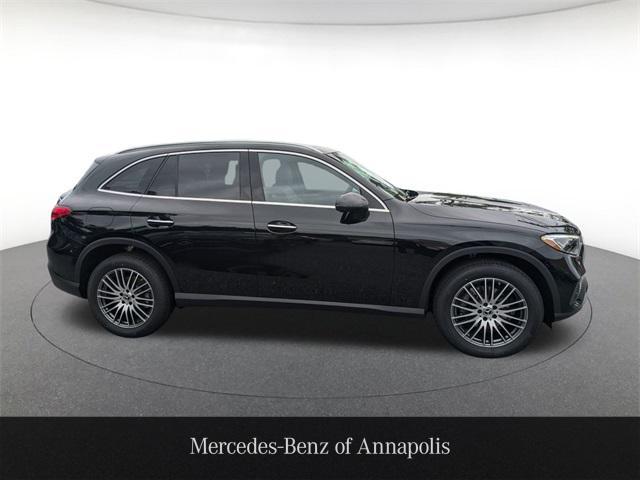 new 2025 Mercedes-Benz GLC 300 car, priced at $57,185