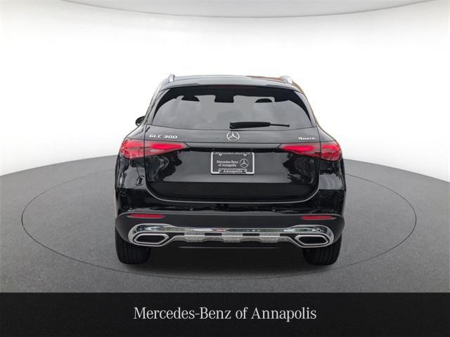 new 2025 Mercedes-Benz GLC 300 car, priced at $57,185