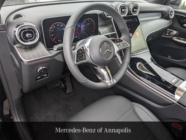 new 2025 Mercedes-Benz GLC 300 car, priced at $57,185