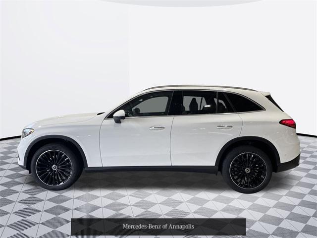 new 2025 Mercedes-Benz GLC 300 car, priced at $60,565