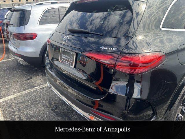 new 2025 Mercedes-Benz GLC 300 car, priced at $57,600