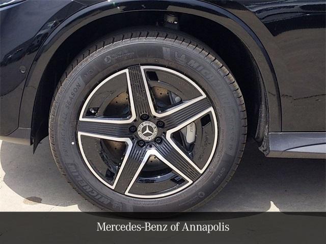 new 2025 Mercedes-Benz GLC 300 car, priced at $57,600
