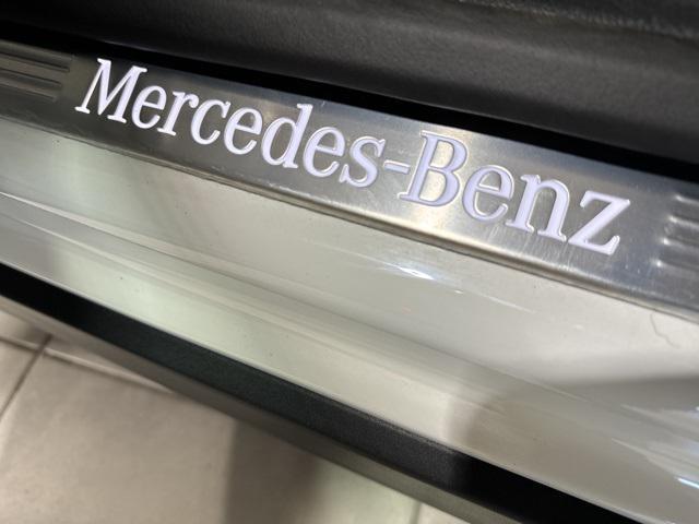 new 2024 Mercedes-Benz GLB 250 car, priced at $53,885