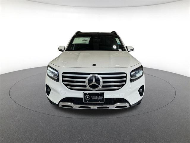 used 2025 Mercedes-Benz GLB 250 car, priced at $45,500