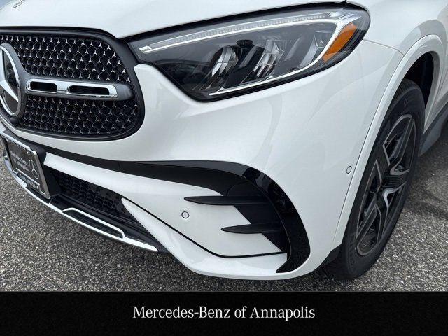 new 2025 Mercedes-Benz GLC 300 car, priced at $57,800