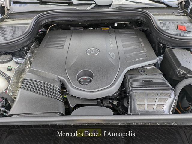 new 2025 Mercedes-Benz GLS 450 car, priced at $101,775