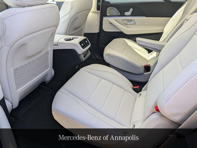 new 2025 Mercedes-Benz GLS 450 car, priced at $96,870