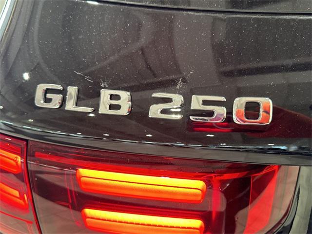 used 2025 Mercedes-Benz GLB 250 car, priced at $46,000