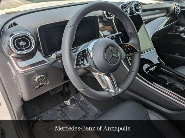 new 2025 Mercedes-Benz GLC 300 car, priced at $59,145