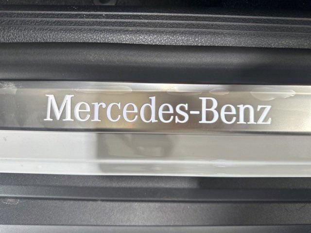 new 2025 Mercedes-Benz GLC 300 car, priced at $68,165