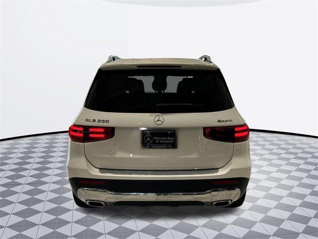 new 2025 Mercedes-Benz GLB 250 car, priced at $50,450