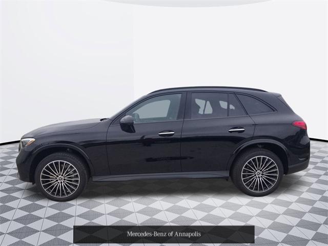 new 2025 Mercedes-Benz GLC 300 car, priced at $62,905