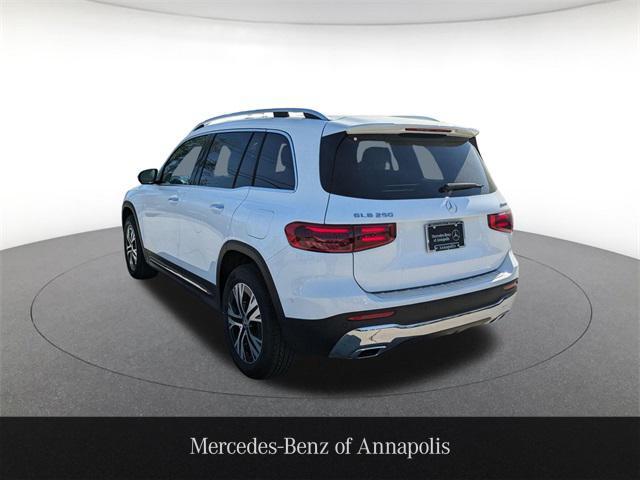new 2025 Mercedes-Benz GLB 250 car, priced at $51,095