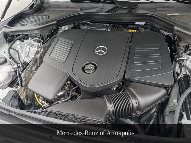 new 2025 Mercedes-Benz GLC 300 car, priced at $63,345