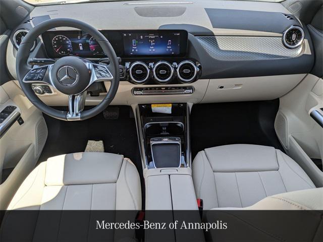 new 2025 Mercedes-Benz GLA 250 car, priced at $44,250